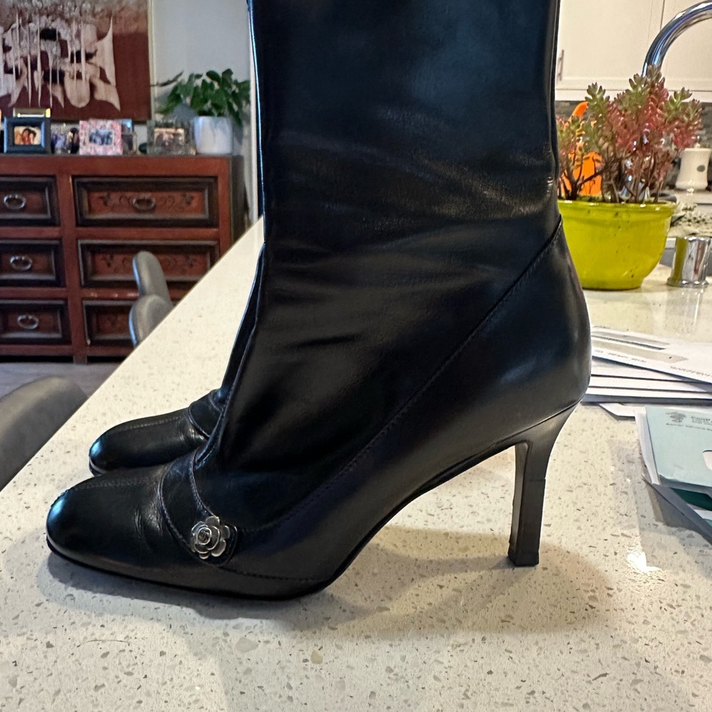 CHANEL Black Heeled Boots Elegant Design